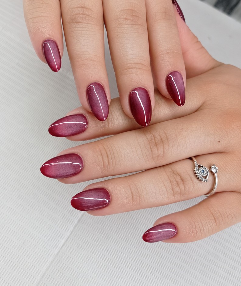 Trabajo de uñas Margarita's Beauty Studio 24