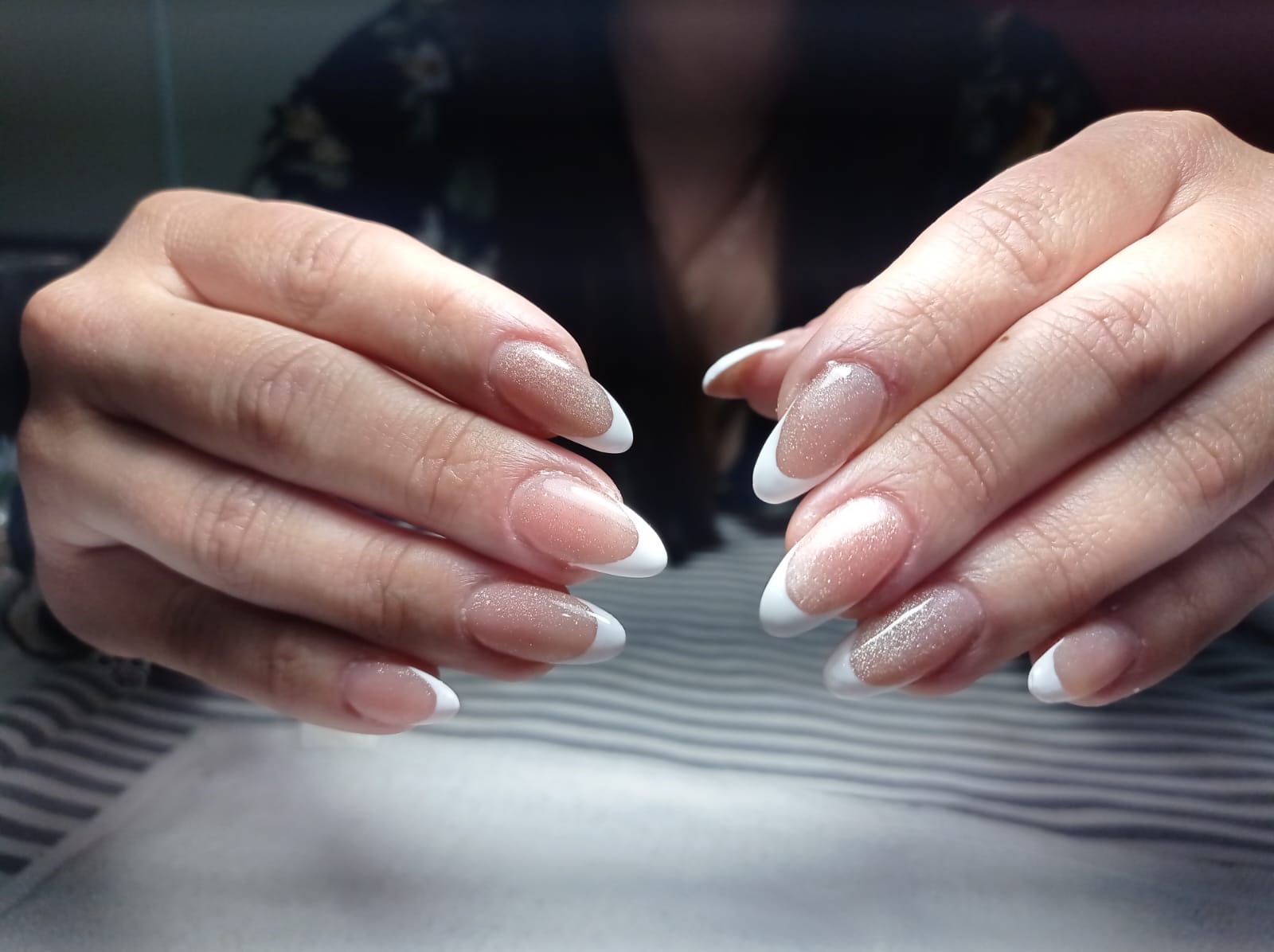 Trabajo de uñas Margarita's Beauty Studio 3