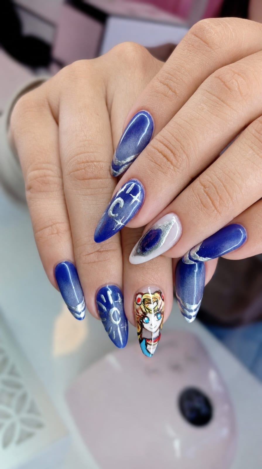 Trabajo de uñas Margarita's Beauty Studio 30